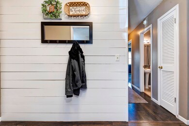 1713 S Oakland Ave, Bolivar, MO 65613 - photo 7