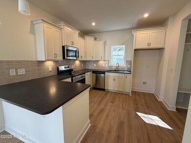 620 Chambers Dr, Southern Pines, NC 28387 - photo 2