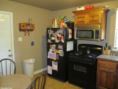 612 E Gum St, Sheridan, AR 72150 - photo 4