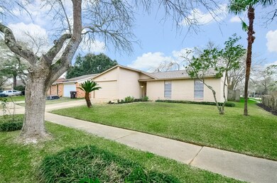 24427 Broken Bow Ln, Hockley, TX 77447 - photo 2
