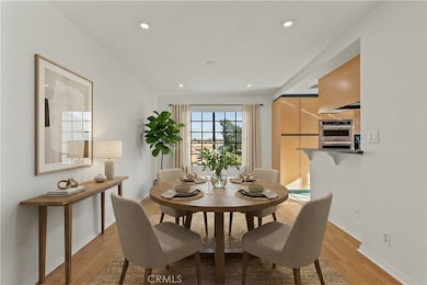 4430 Noble Ave unit 208, Sherman Oaks, CA 91403 - photo 2