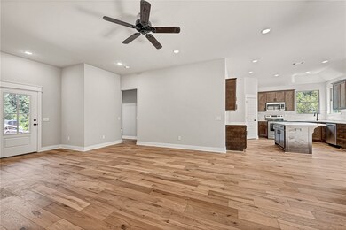 8 Drummore Dr, Bella Vista, AR 72715 - photo 5