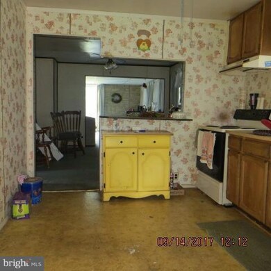 1808 Redwood Ave, Parkville, MD 21234 - photo 6