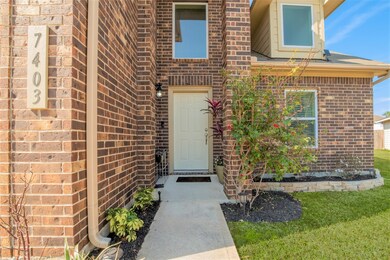 7403 Woodson Valley Ct, Houston, TX 77016 - photo 3