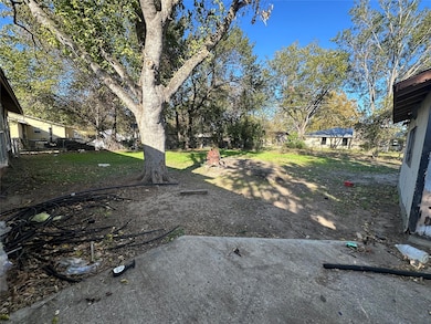 485 Crestview Dr, Rockdale, TX 76567 - photo 5