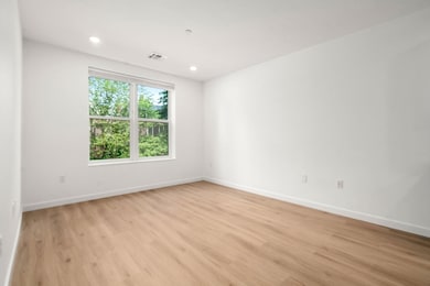 40 Centre St unit 205, Brookline, MA 02446 - photo 4