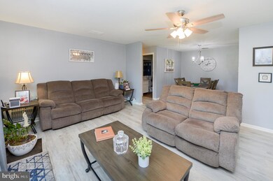 2007 Tanglewood Ct unit 2007, Sewell, NJ 08080 - photo 5