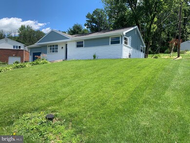 2307 Alsace Rd, Reading, PA 19604 - photo 5