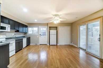 Kitchen/Dining