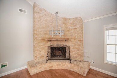 220 E Castle Harbour Dr, Friendswood, TX 77546 - photo 7