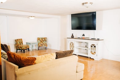 303 Rolling Rd, Shelbyville, TN 37160 - photo 5