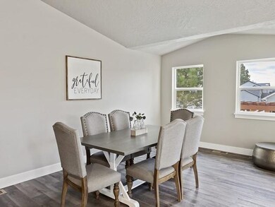 712 E Canterbury Ln, Colbert, WA 99005 - photo 6