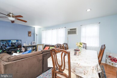 4224 Saint Denis Dr, Philadelphia, PA 19114 - photo 6