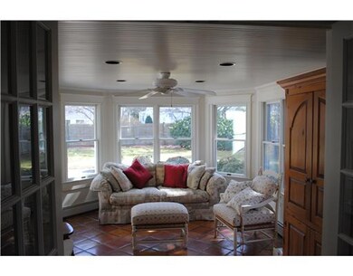 Other. Round shaped sunroom directly off the livin
