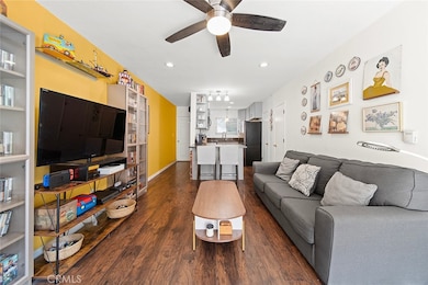 1260 E 4th St unit 6, Long Beach, CA 90802 - photo 5