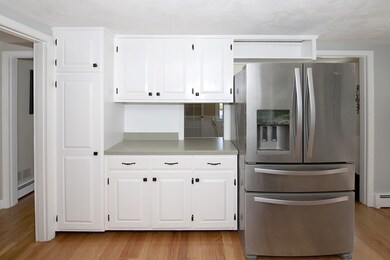 49 Moffatt Rd, Salem, MA 01970 - photo 7