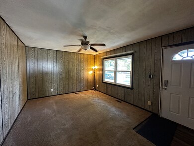 2710 E Illinois St, Urbana, IL 61802 - photo 7