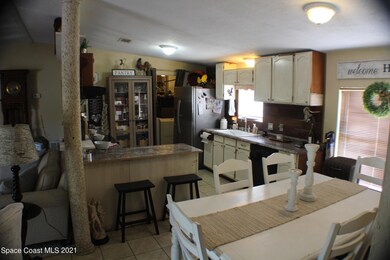 Dining / Kitchen