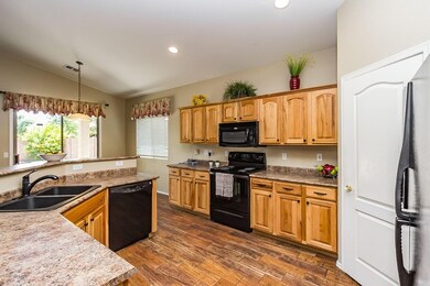 3167 E Kingbird Pl AZ-5