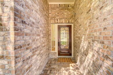 2210 Wembley Way, Rosenberg, TX 77471 - photo 4