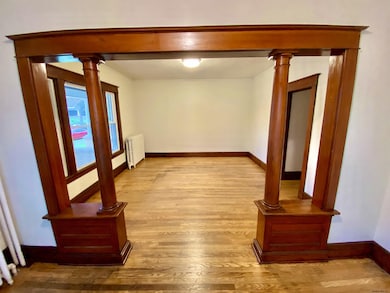 771 Myrtle Ave, Albany, NY 12208 - photo 3