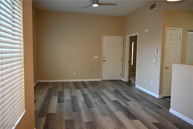 10245 S Maryland Pkwy unit 234, Las Vegas, NV 89183 - photo 3