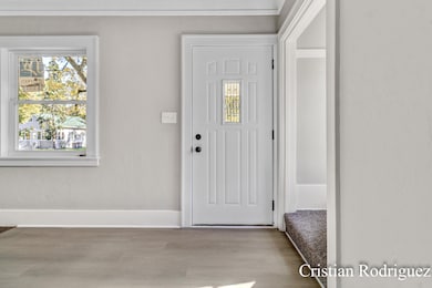 1945 Silver Ave SE, Grand Rapids, MI 49507 - photo 4