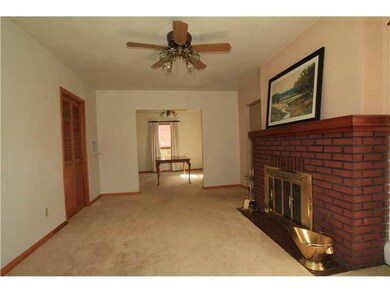 Living Room. Plenty of Room for all your furniture