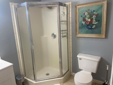 9411 S Pointe Retreat Dr, Bloomington, IN 47401 - photo 4