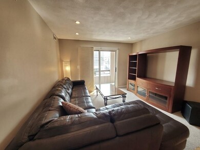17 Margin St unit 15, Lynn, MA 01905 - photo 6