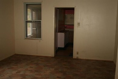 914 E 6th St, Davenport, IA 52803 - photo 7