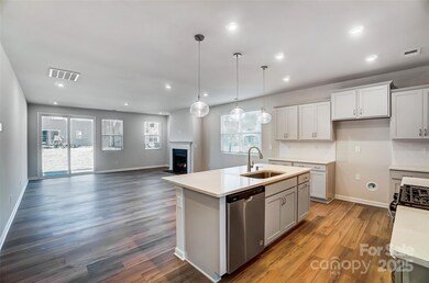 Photo representation only. Exterior and interior colors and finishes will vary. 