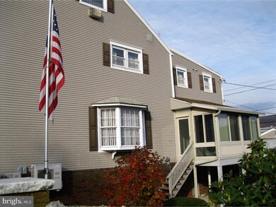 2021 Walnut St, Ashland, PA 17921 - photo 2