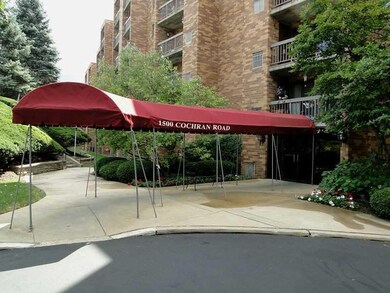 Exterior Front. Great opportunity for down sizers 