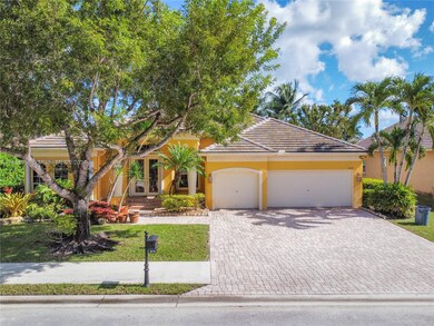 3678 Spanish Oak Point, Davie, FL 33328 - photo 3