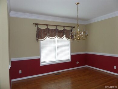 13 x 11 Dining Room with Hardwood Floors