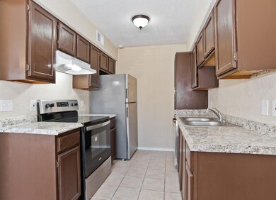 8117 Foxfire Ln unit A, Fort Worth, TX 76108 - photo 7