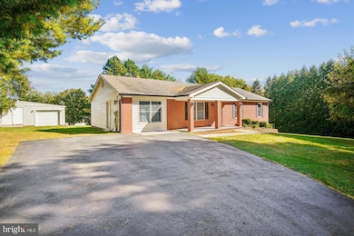 2640 W Boss Arnold Rd, Knoxville, MD 21758 - photo 4