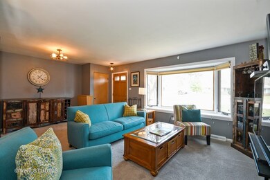 1445 N Eagle St, Naperville, IL 60563 - photo 3