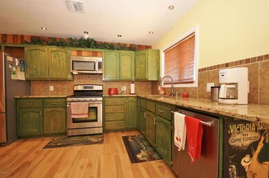 UPGRADED KITCHEN