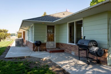 10851Highway140E-29