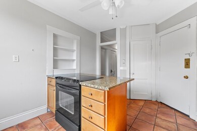 386 Riverway unit 8, Boston, MA 02115 - photo 5