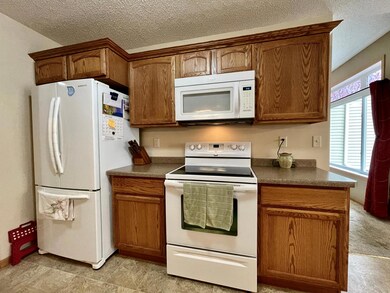 2224 Deep Rock Loop SW unit 23, Bemidji, MN 56601 - photo 6