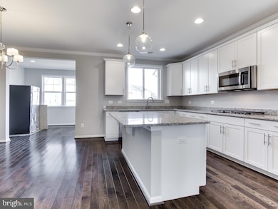 606 Quarterpath Way, Glen Burnie, MD 21060 - photo 4