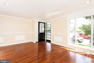 5540 Silverbell Rd, Baltimore, MD 21206 - photo 2