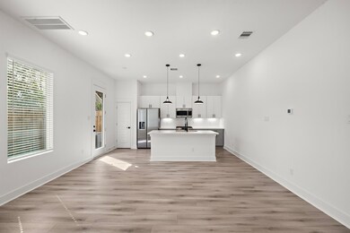 5820 Highland Sky Ln, Houston, TX 77091 - photo 6