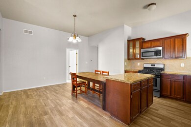 14262 Desert Cactus Dr, Horizon City, TX 79928 - photo 7