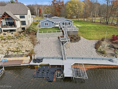 1531 Lake Crest Dr, Roaming Shores, OH 44084 - photo 5