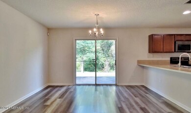 11894 Alexandra Dr, Jacksonville, FL 32218 - photo 4