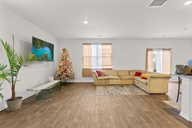 126 Lagoona Dr, Summerville, SC 29483 - photo 2